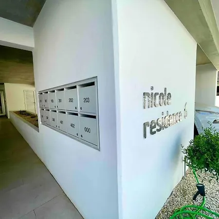 Modern Corporate - Agios Dometios By Platform 357